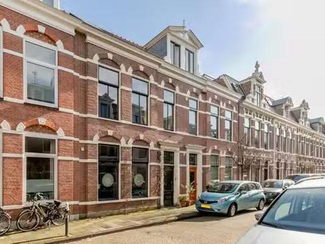 Huis te koop Wilgenstraat 11 in Haarlem voor € 975.000