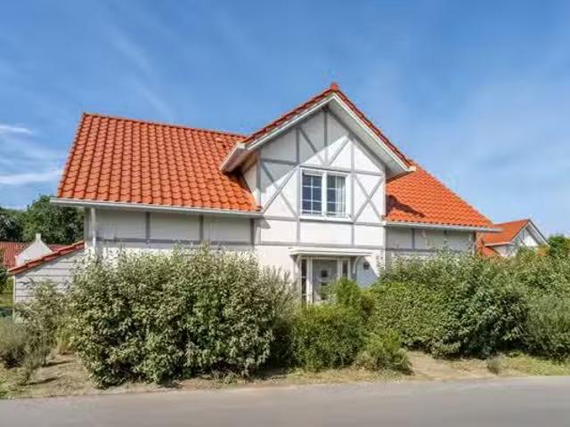 Huis te koop 't Lage Duyn 38 in Cadzand voor € 585.000