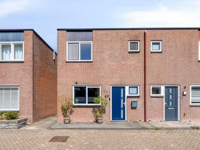 Huis te koop Toernooistraat 5 in Purmerend voor € 399.000