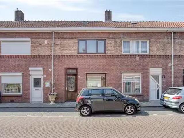 Huis te koop Tollensstraat 14 in Tilburg voor € 295.000