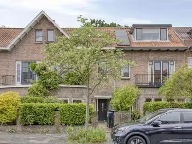 Huis te koop Tommy Dorseykade 7 in Leiden voor € 695.000