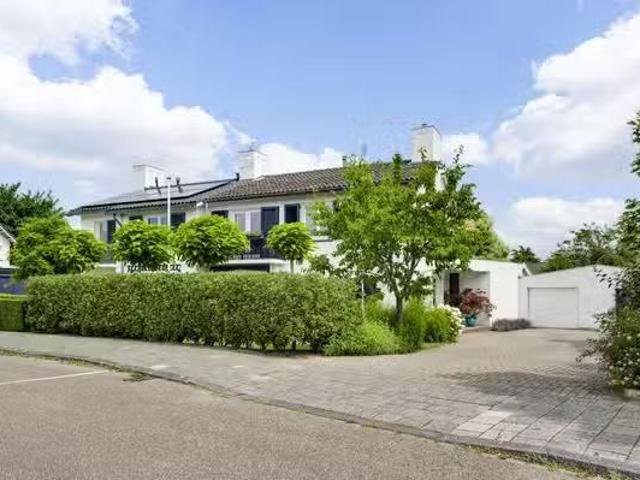 Huis te koop Tongerseweg 118 in Maastricht voor € 1.195.000