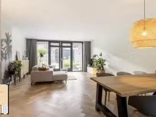 Huis te koop Torenvalklaan 13 in Vlaardingen voor € 595.000