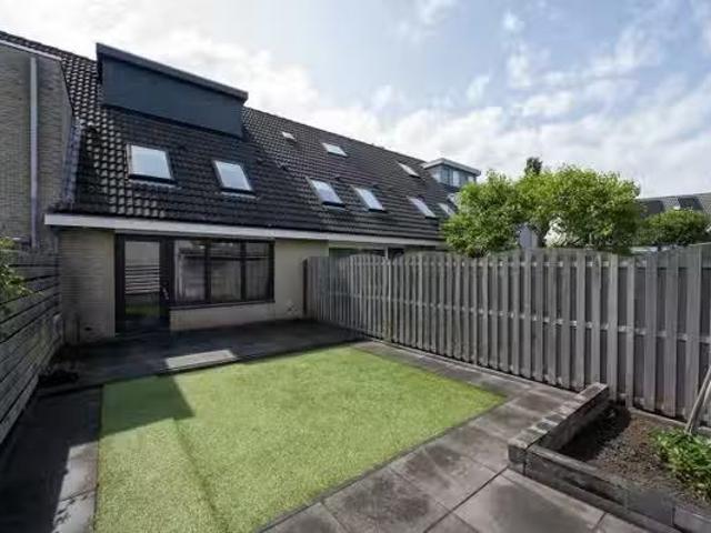 Huis te koop Tapirstraat 31 in Almere voor € 425.000