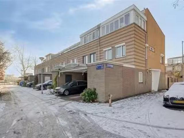 Huis te koop Thomas Prinslaan 77 in Amsterdam voor € 625.000