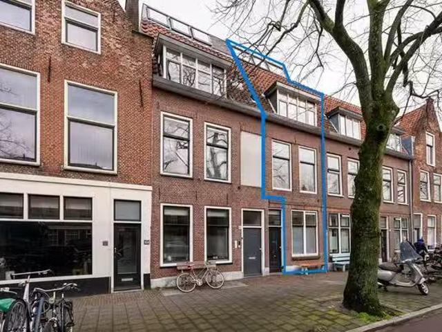 Huis te koop Truus Wijsmullerpad 18 in Leiden voor € 475.000