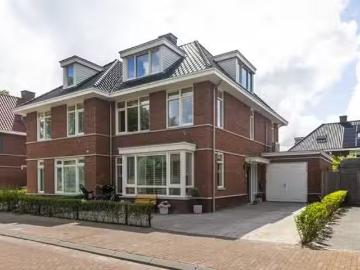 Huis te koop Tuinfluiterlaan 1 in Den Haag voor € 1.100.000