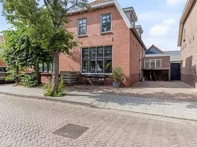 Huis te koop Utrechtse Jaagpad 27 in Leiden voor € 915.000