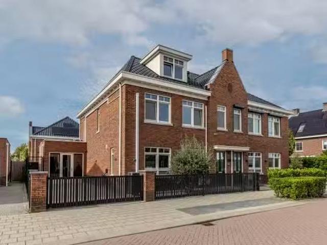 Huis te koop Voorschoterlaan 67 A in Rotterdam voor € 995.000