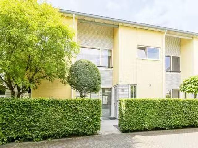 Huis te koop Valeriaanweg 233 in Utrecht voor € 869.000