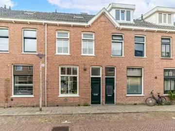 Huis te koop Van der Woudendijk 67 in Den Haag voor € 585.000