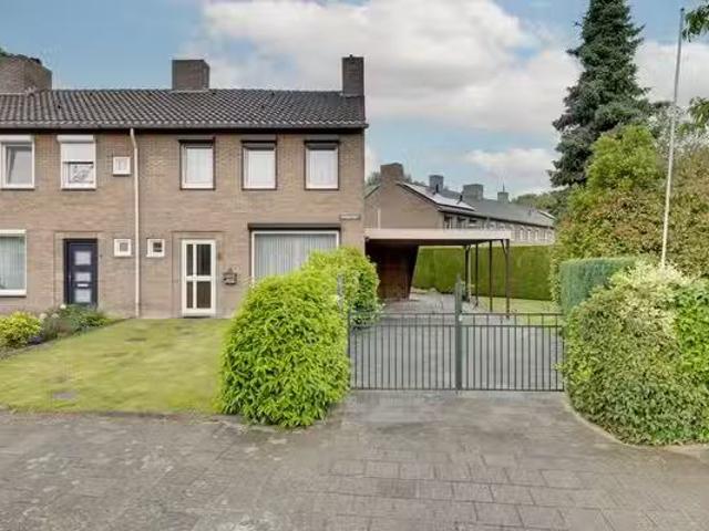 Huis te koop Van Soeststraat 15 in Venlo voor € 375.000