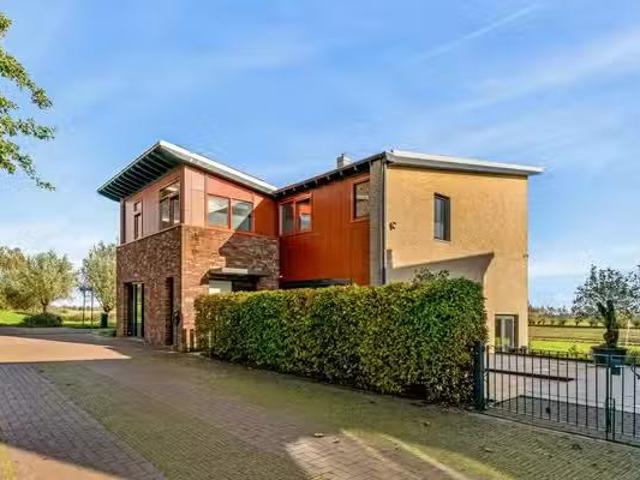 Huis te koop Vlietweg 1 in Leiden voor € 1.945.000