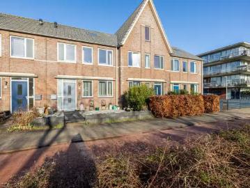 Huis te koop Zambezilaan 180 in Purmerend voor € 575.000