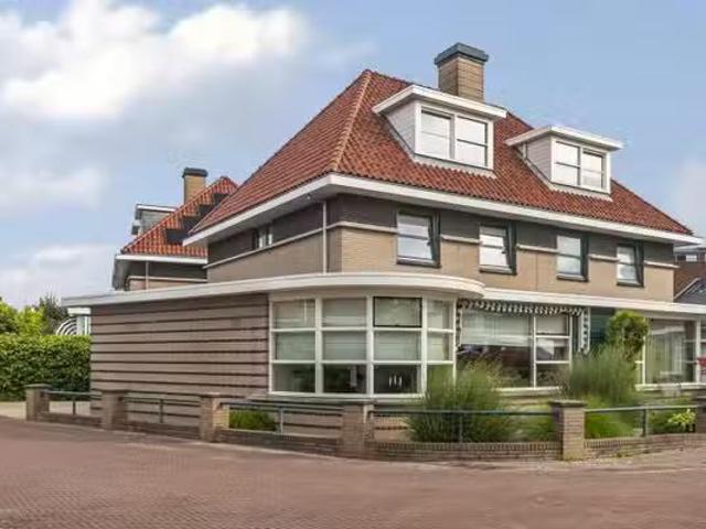 Huis te koop Zevenwoudenlaan 249 in Den Haag voor € 795.000