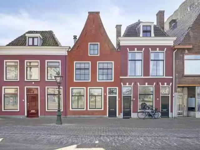Huis te koop Zijlsingel 6 in Leiden voor € 650.000