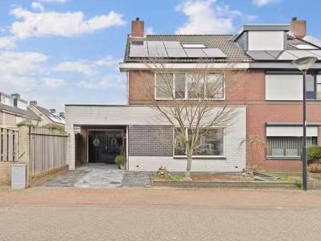 Huis te koop Zirkoon 3 in Venlo voor € 469.000