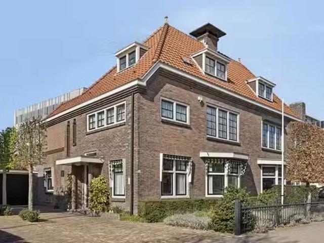 Huis te koop Zwanenven 6 in Eindhoven voor € 1.190.000