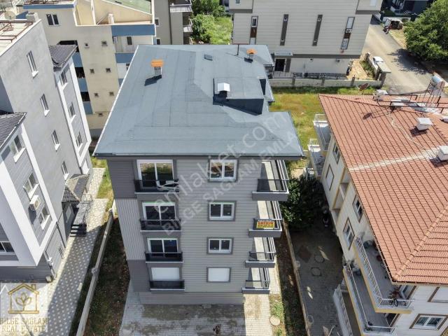 Hükümet Konağı Karşısında Merkezi 1+1