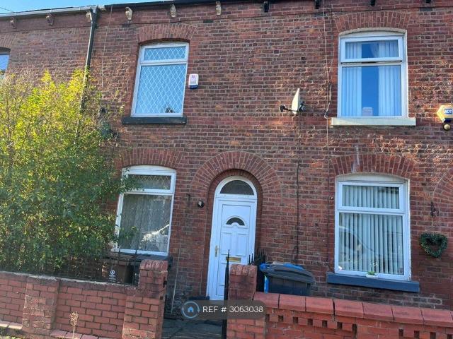 Hulton Street, Failsworth, Manchester M35, 3 bed terraced house to rent, £1,150 pcm | PrimeLocation
