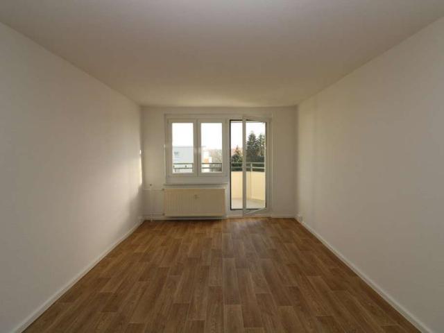 Hulapalu. greif einfach zu. tolle 3 RW mit Wanne & Balkon!