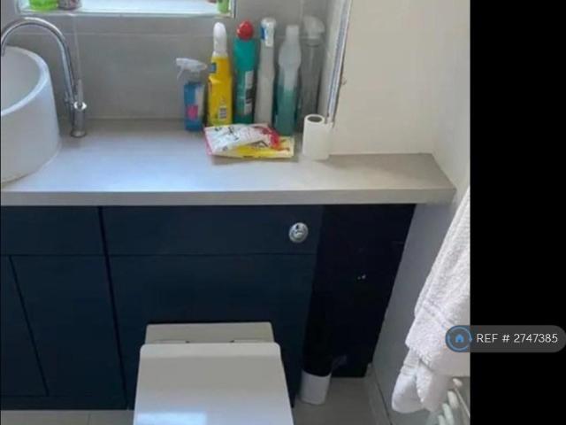 Hulme, Manchester, M15 1 bed in a flat share to rent £600 pcm £138 pw