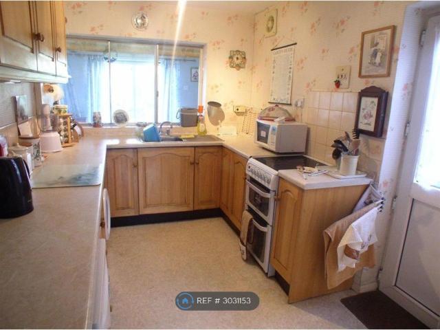 Hurtwood Road, Walton On Thames KT12, 3 bed semi detached house to rent, £2,000 pcm | PrimeLocation