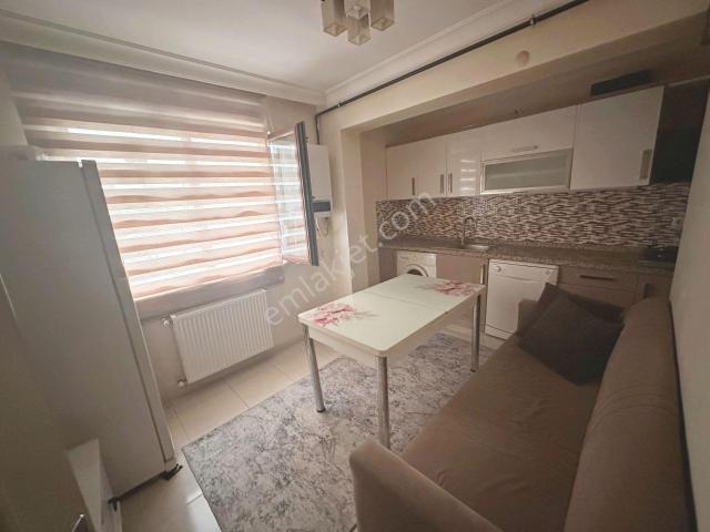 Hürel Düzlükte Tren Yakını Asansörlü Eşyalı 2+1 Kiralık Daire
