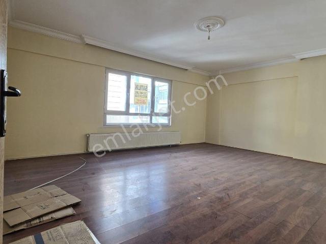 Hürel Mah 3+1 Kat 1 Arka Cephe Bağımsız 120 M2 Geniş Kullanışlı