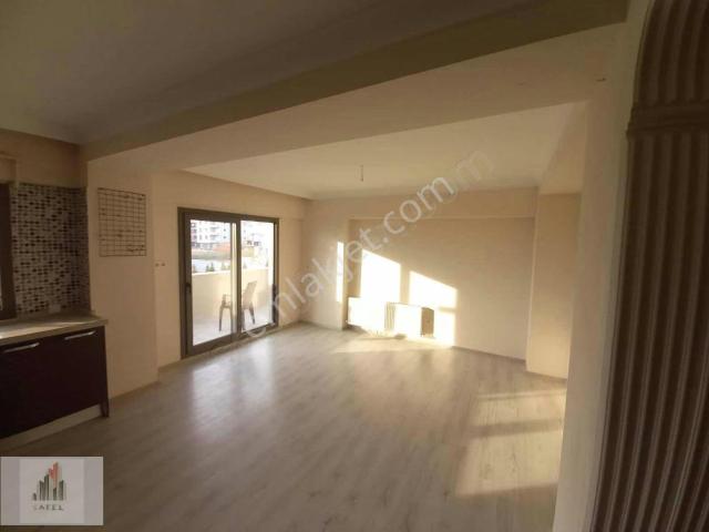 Akhisar Hüriyet Towers Sitesi İçinde Kiralık Daire