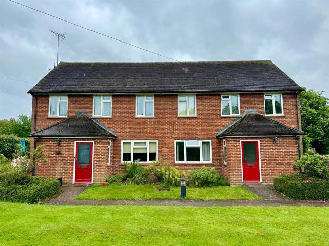 Hurley, Maidenhead, Berkshire 2 bed apartment to rent £1,300 pcm £300 pw