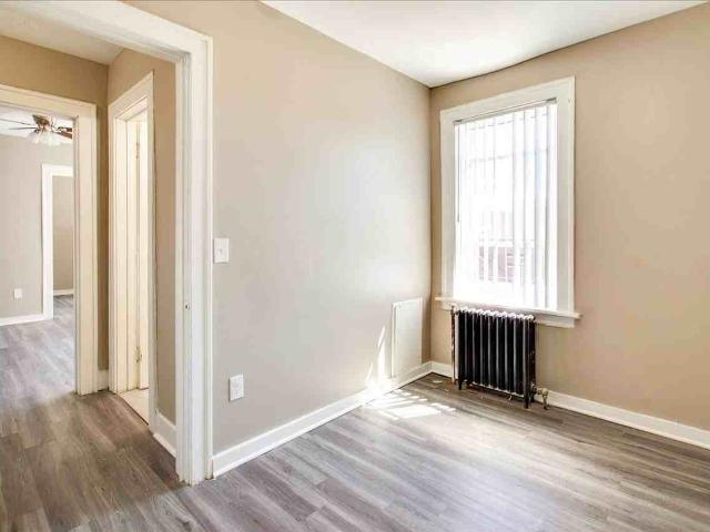 Huron Place Studio Apartment for Rent at 574 W Huron St, Pontiac, MI 48341
