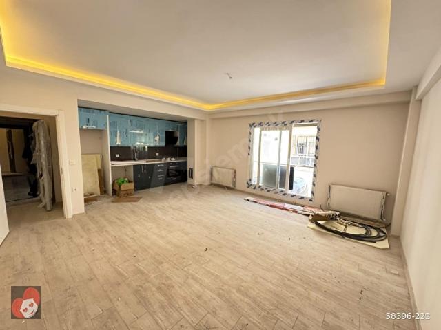 HÜRRİYET MAHALLESİ CADDE YAKINI SIFIR 3+1 FIRSAT DAİRE