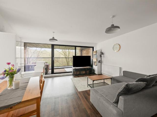 Hurricane House, Kenley Place, Uxbridge UB10, 2 bed flat to rent, £1,900 pcm | PrimeLocation