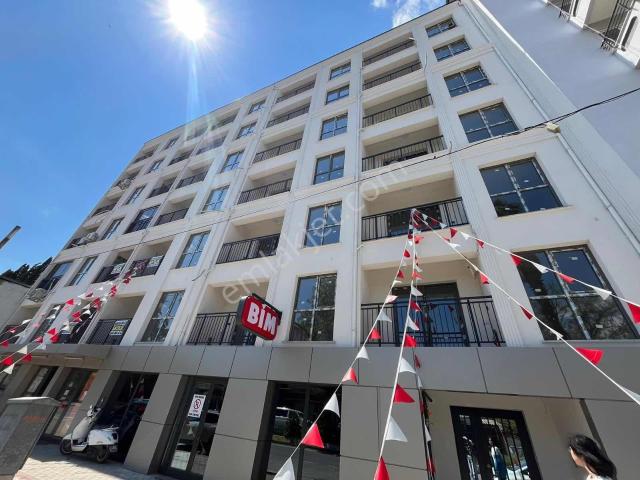 Hürriyet Cadde Üzeri Asansörlü 15.000tl Kira Getirili 1+1daire