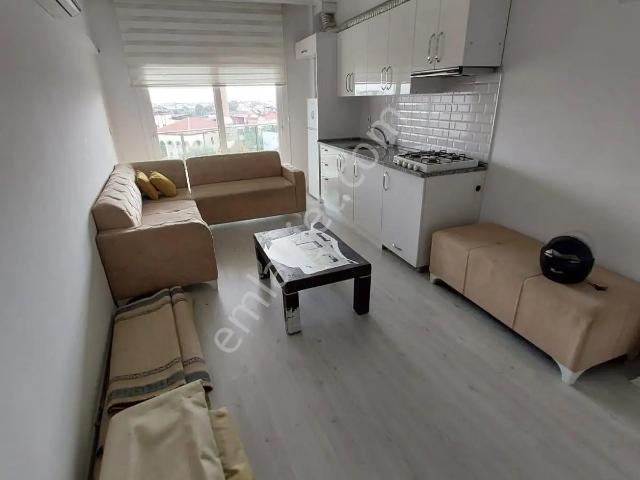 Hürriyet Caddesi Üzeri 2+1 Eşyalı Kiralık Daire