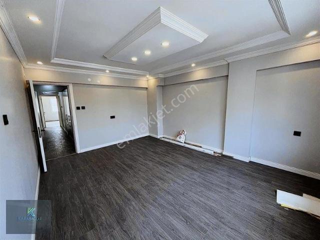 Hürriyet Mah. 3+1 145m2 Arakat Teraslı Dublex Full Yapılı Daire