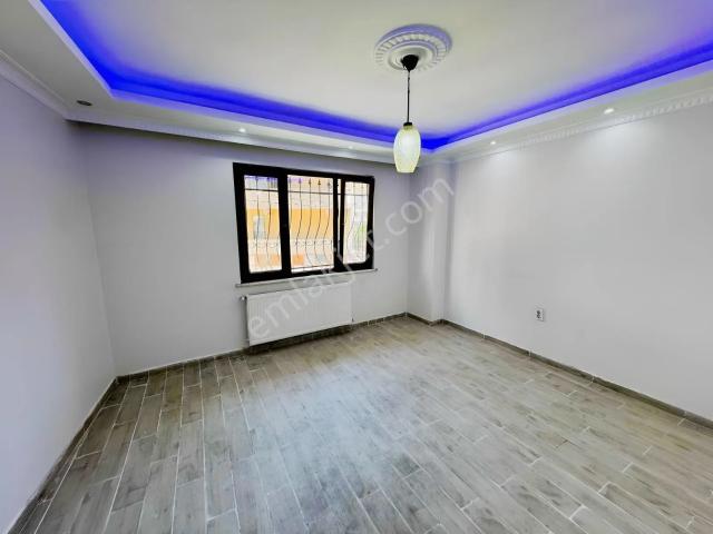 Hürriyet Mah. Mecidiyeköy Metrobüse Yakın Kiralık 2+1 Daire