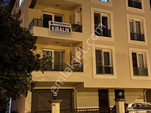 Hürriyet Mah. Ticaret O. Okulu Yakını 2+1 100 M2 Kiralık Arakat