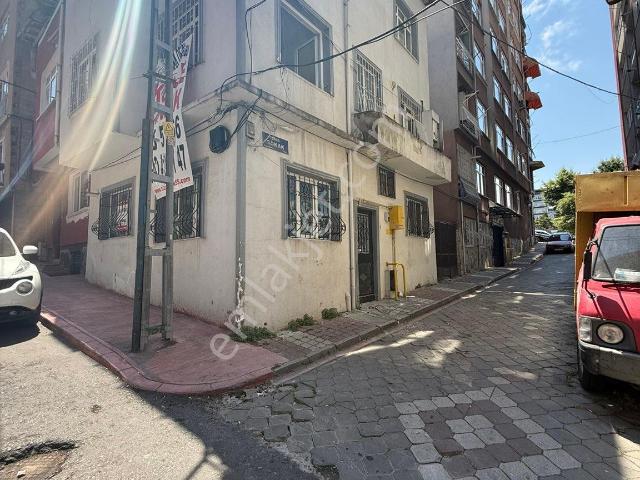 Hurriyet Mahallesinde 1oda 1salon Kiralık Daire
