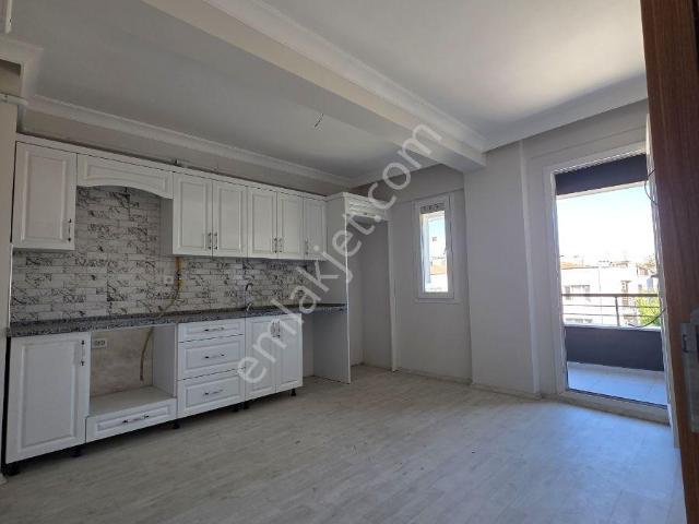 Hürriyet Mahallesinde Kiralık 3+1