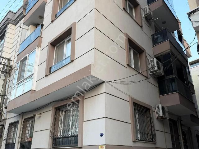Hürriyet Mahallesinde Sakin Bir Yaşam Sunan 2+1 Daire