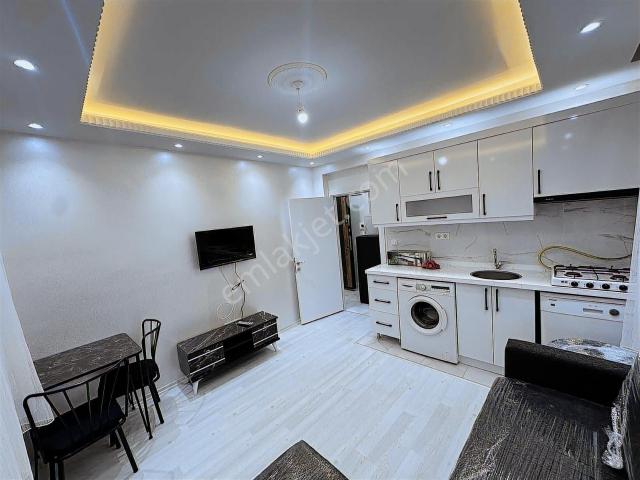 Hürriyet Merkezi Konumda 1+1 Eşyalı Daire 25 Bin Kiracılı