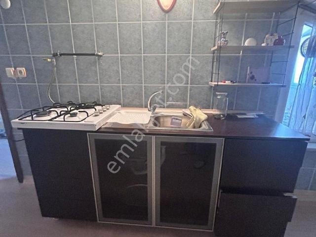 Hürriyette Kiralık 2+1 Çatı Katı Daire