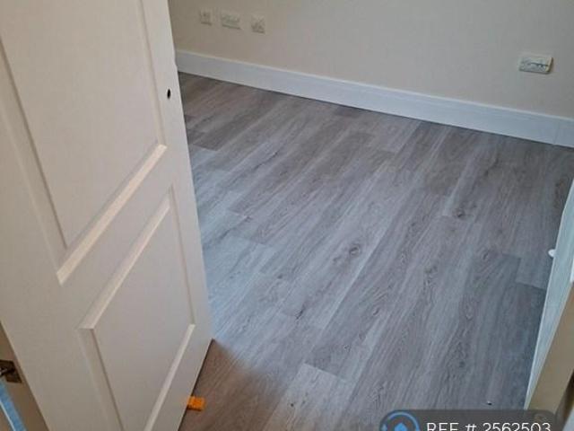 Hurst Court, Sheerness, ME12 3 bed end of terrace house to rent £1,550 pcm £358 pw
