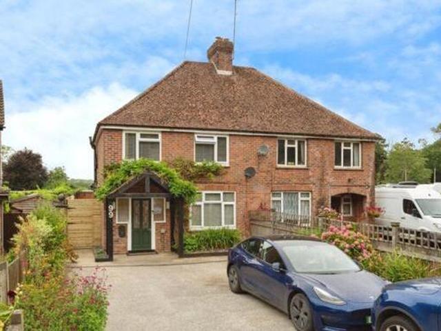 Hurst Green, London Road, Etchingham, 3 Bedroom Semi detached