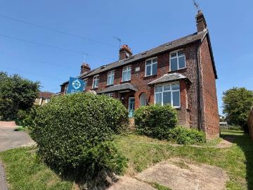 Hurst Green Road, Hurst Green RH8, 3 bed semi detached house to rent, £2,300 pcm | PrimeLocation