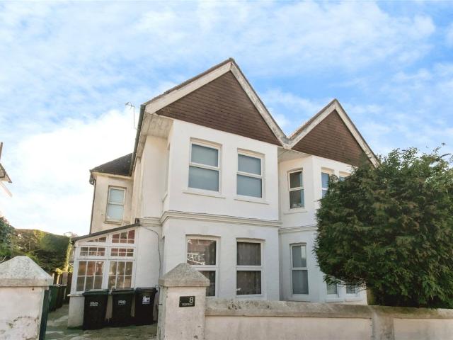 Hurst Road, Eastbourne BN21, Studio to rent, £750 pcm | PrimeLocation