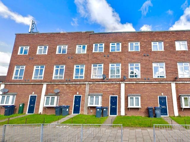 Hurstcroft Road, Birmingham B33, 2 bed flat to rent, £650 pcm | PrimeLocation