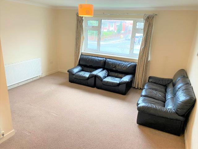 Hurstwood Court, Woodhouse Road N12, 3 bed flat to rent, £1,850 pcm | PrimeLocation